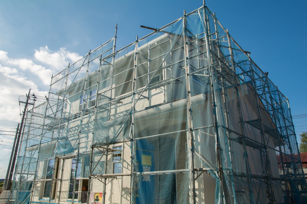 龍ケ崎市にある”株式会社高濱興業”では 、足場工事など現場仕事のスタッフを転職歓迎で求人しております。